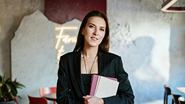 Blogbeitrag Berufsbild Restaurantleiter:in