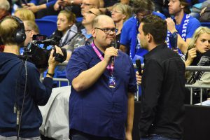 Gemeinsam mit meinem Kollegen Matthias Killinger moderiere ich heute den Volleyball-Supercup.