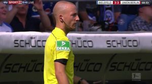 Als Schiedsrichter im Einsatz in der 3. Bundesliga.