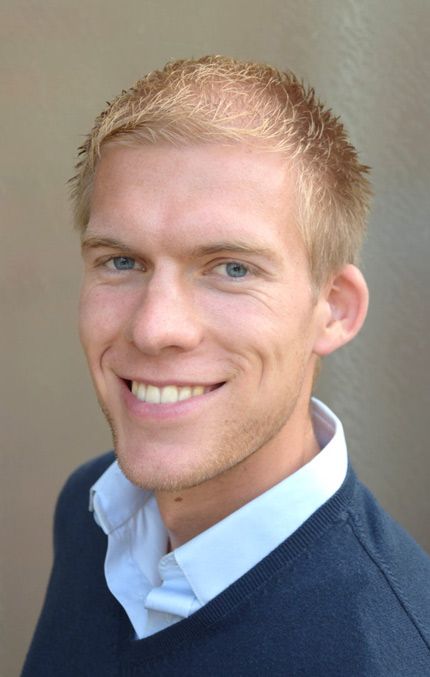 Dr. Bas van Hooren