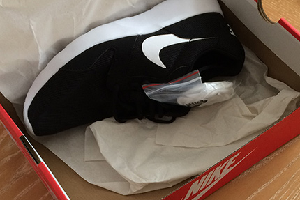 Nike Turnschuh im Karton