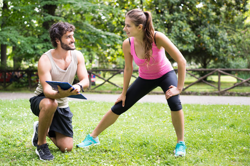 Personal Trainer im Park