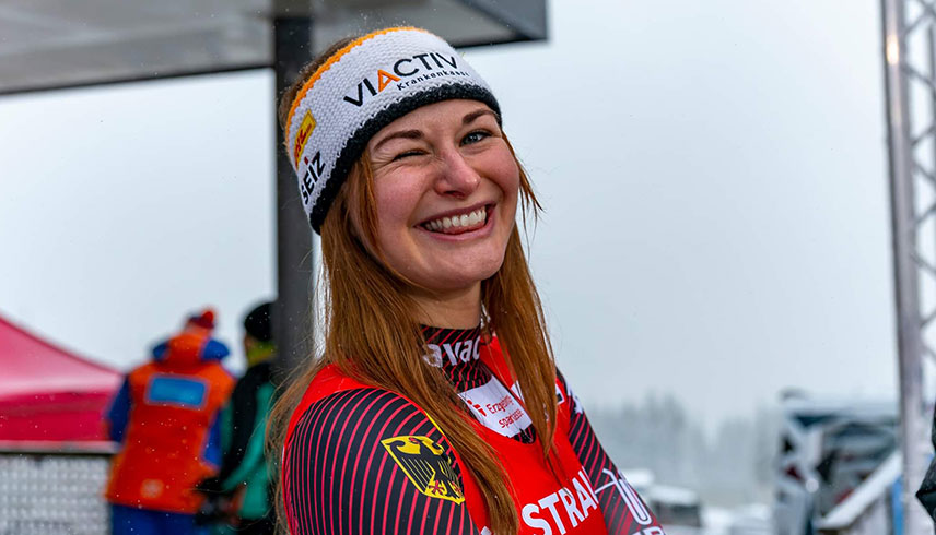 Julia Taubitz