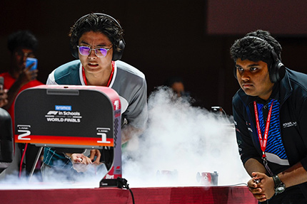 Team Excelleration beim Rennstart der World Finals