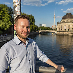 Max Huebnera