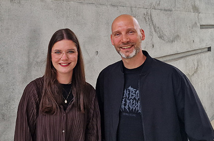 Lea Bude und IST-Prof. Dr. Matthias Bauer